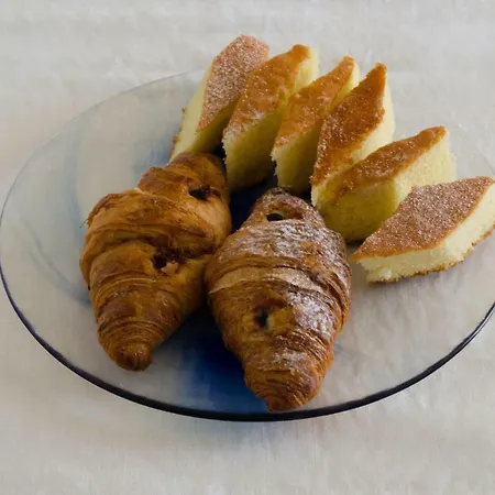 Bed & Breakfast La Piazzetta *
