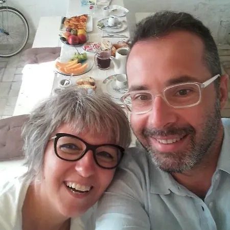 La Piazzetta Bed & Breakfast *