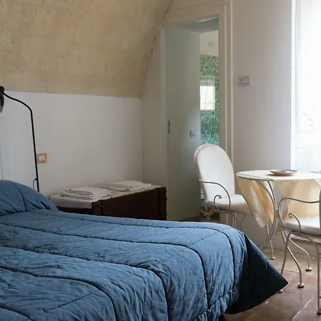 Bed & Breakfast La Piazzetta *